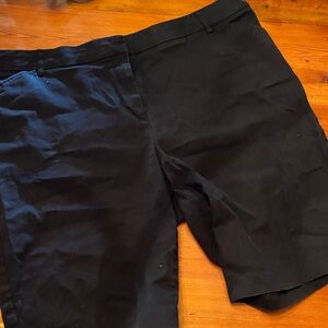 Dressbarn Elegant Black Shorts